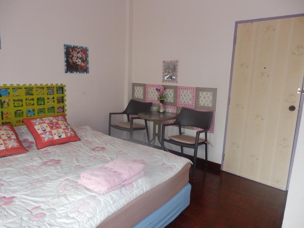 Hua Hin Tour Guesthouse Zewnętrze zdjęcie