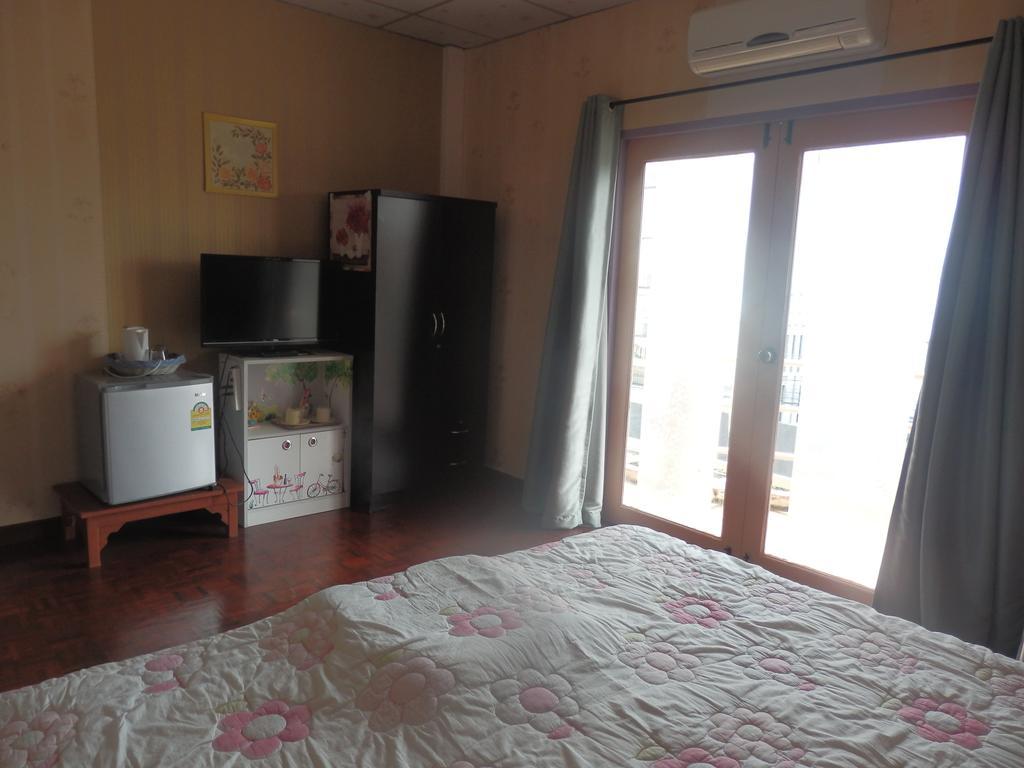 Hua Hin Tour Guesthouse Zewnętrze zdjęcie